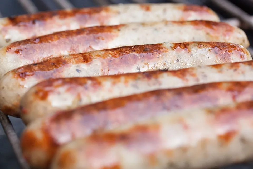 How to Grill Brats on a Gas Grill: A Step-by-Step Guide