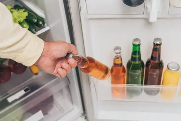 how long does beer last in the fridge