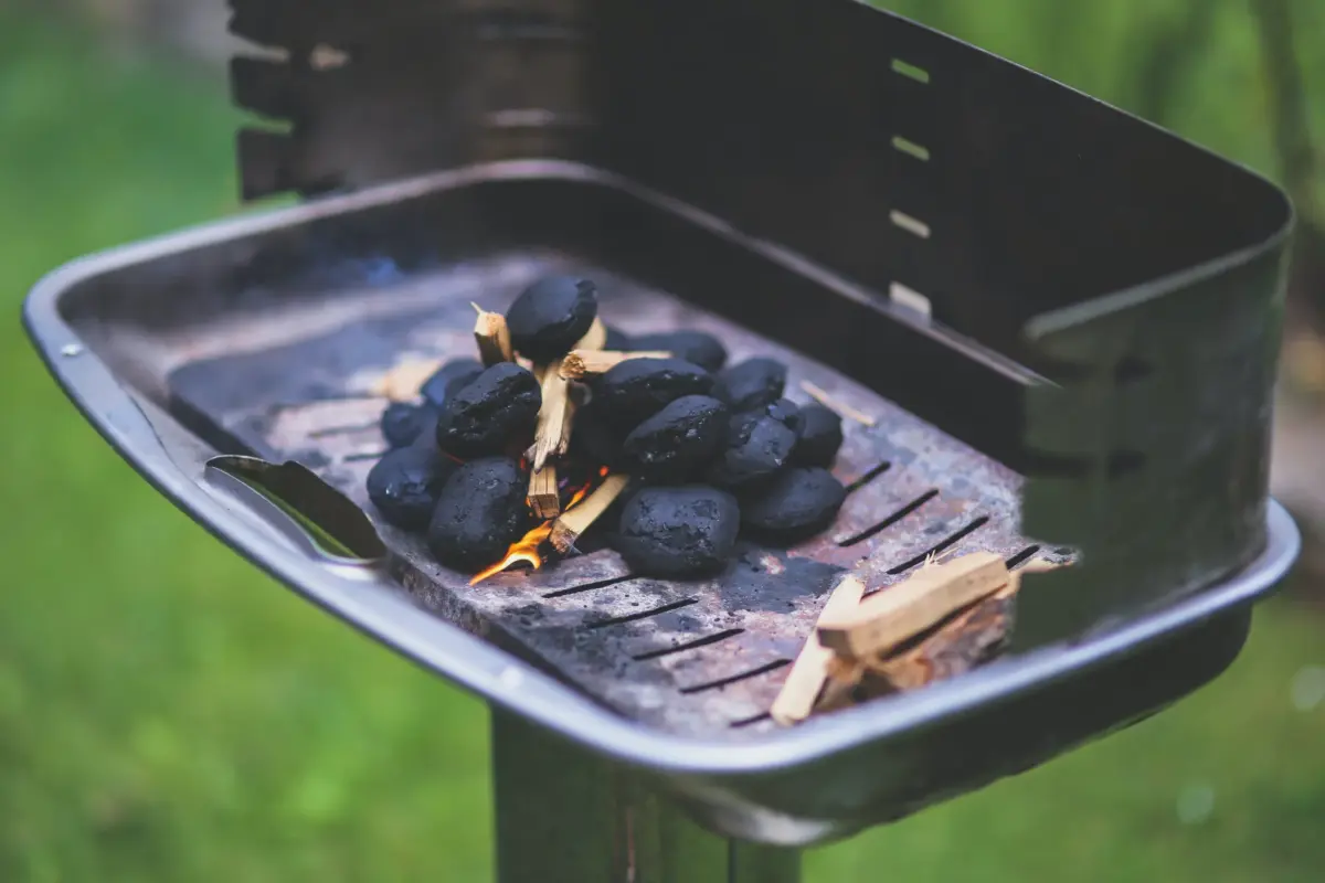 How to Use Wood Chips on a Charcoal Grill: A Beginner’s Guide